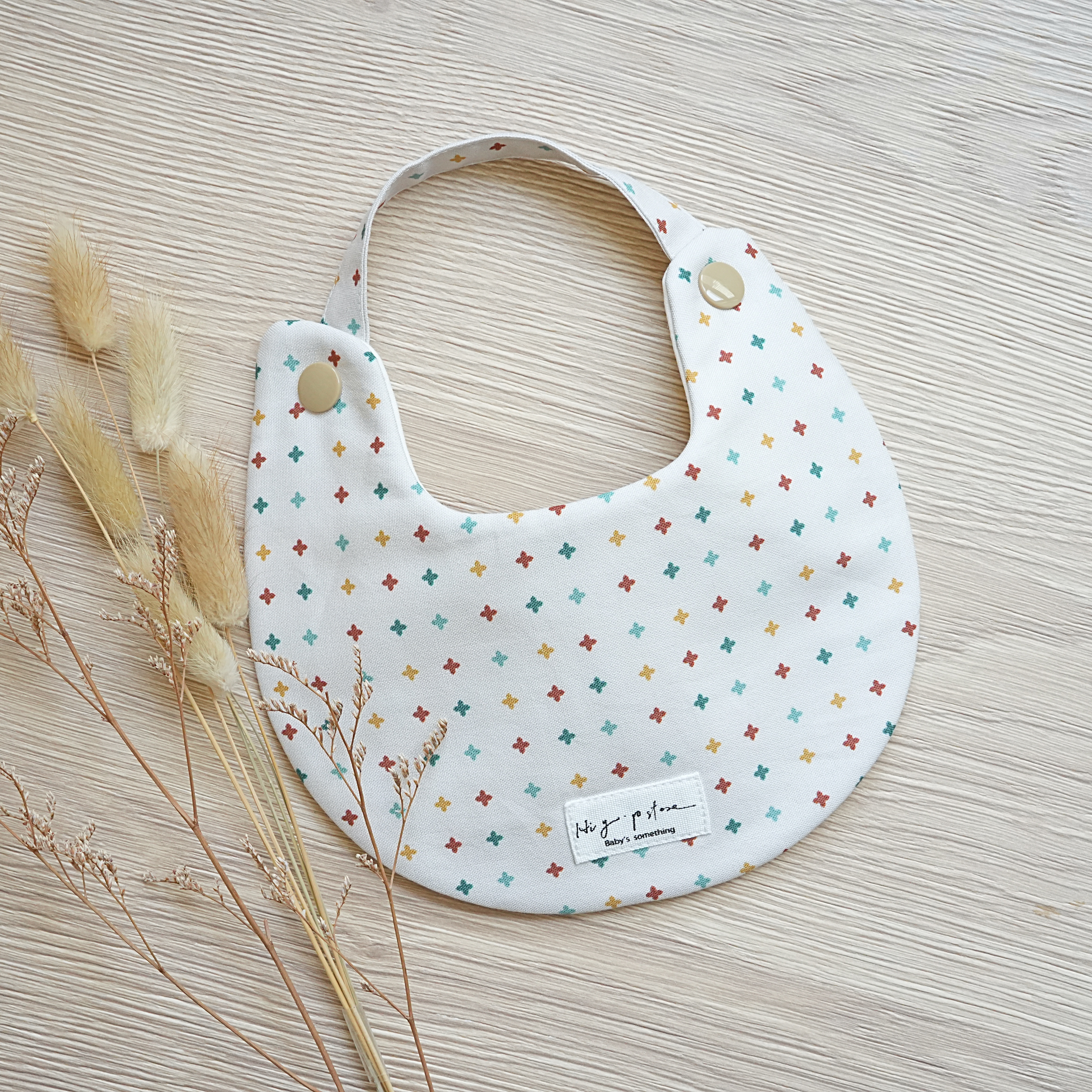 Hi Y.P store-手作圍兜-簡約星字