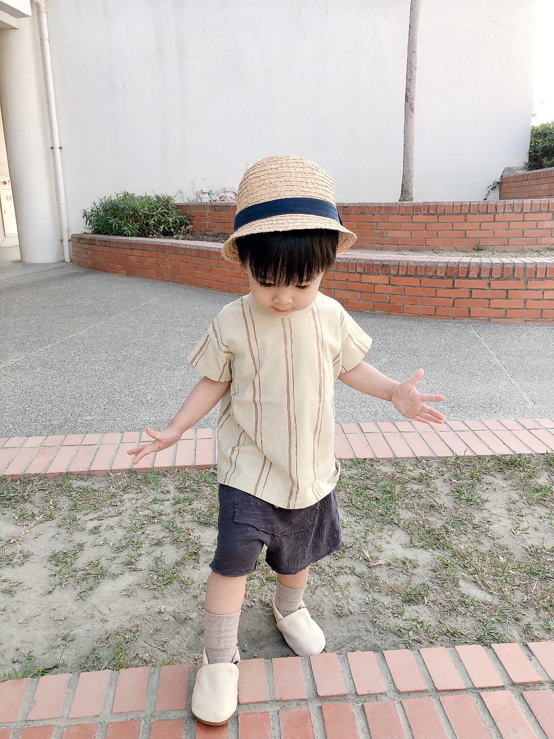 【口水款】葡萄牙Play Up 有機棉不規則口袋短褲 - Charcoal