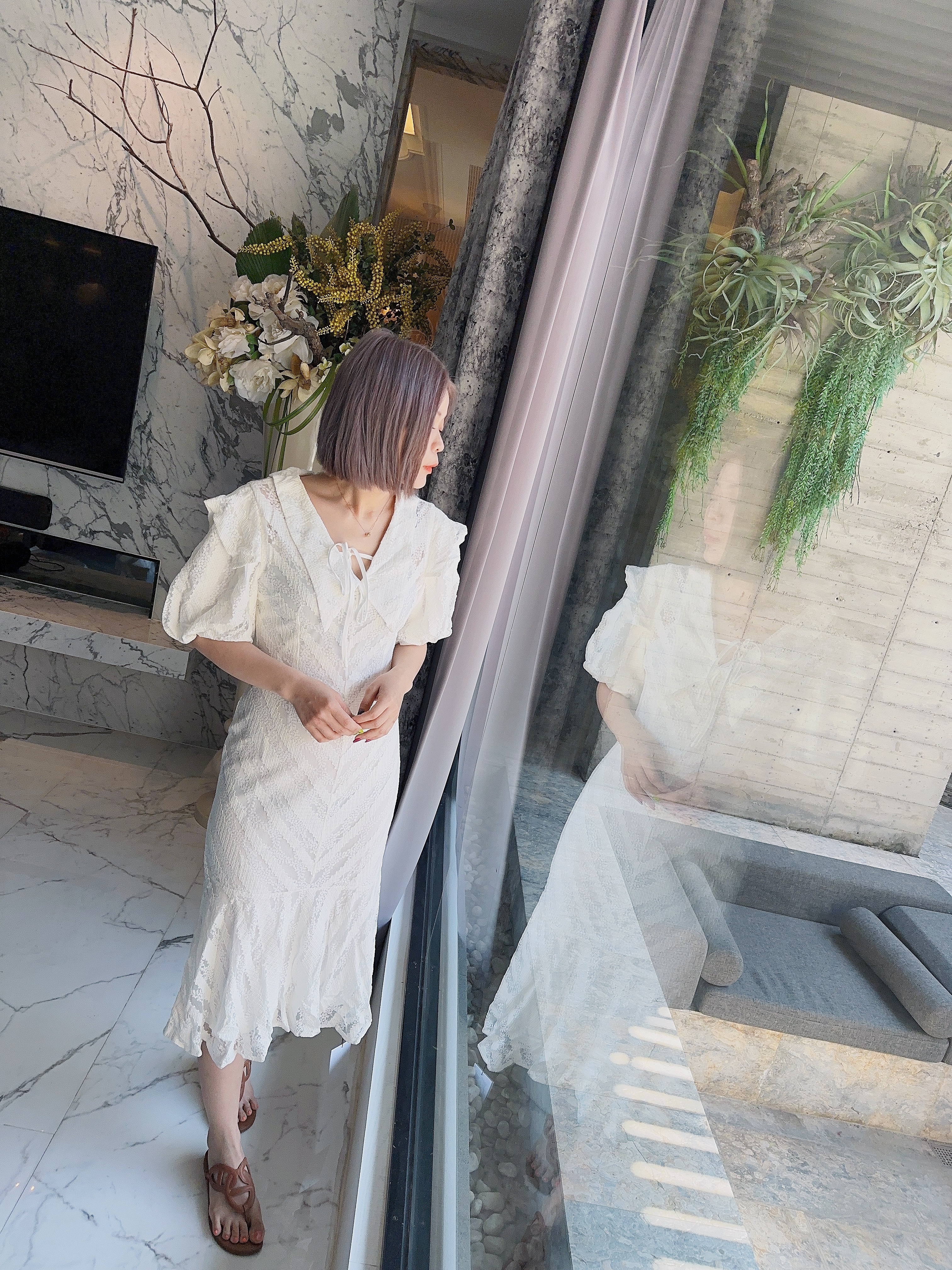 優雅翻領魚尾洋裝