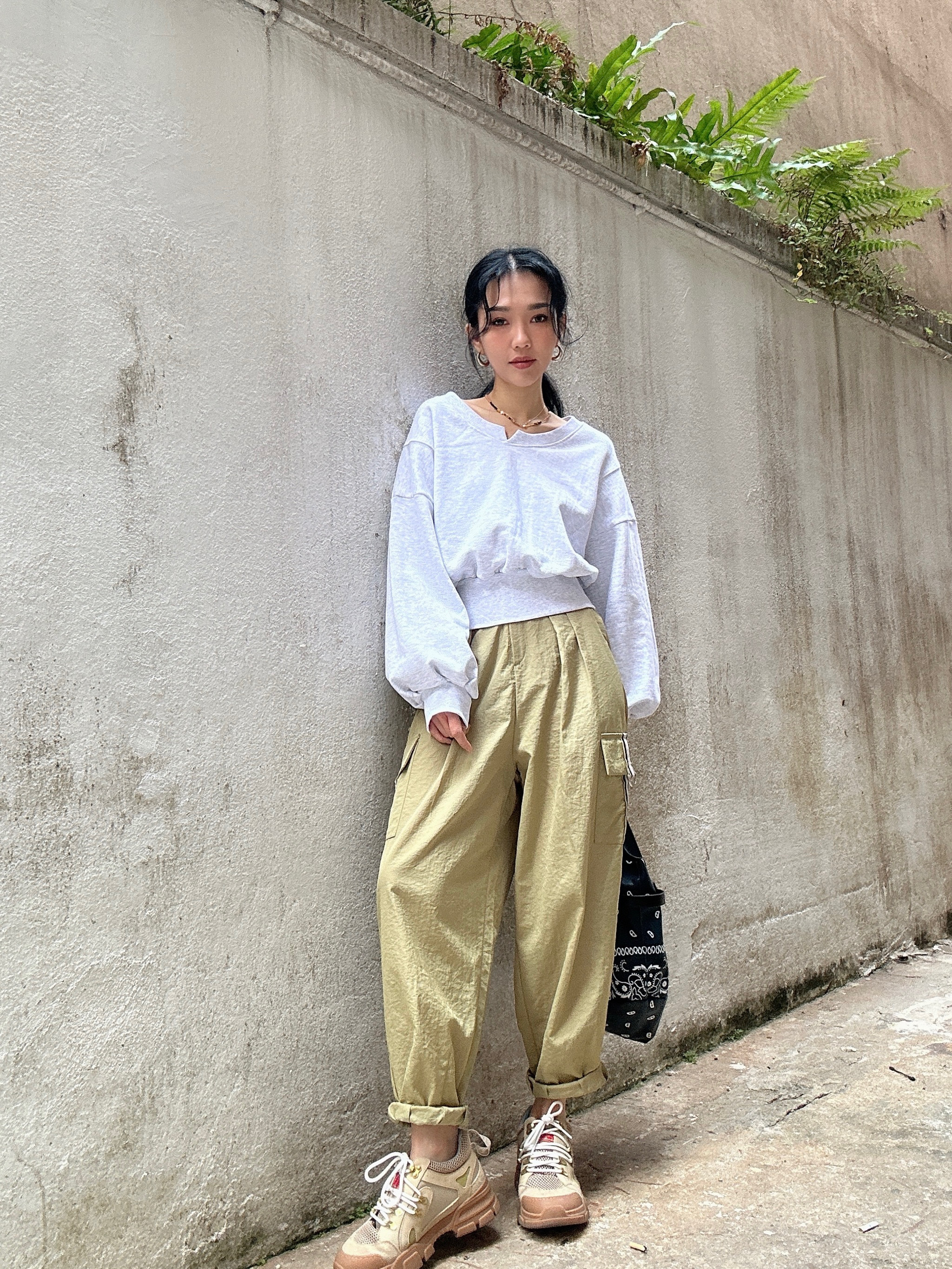 風褸薄料側袋軍褲 (現貨款式）