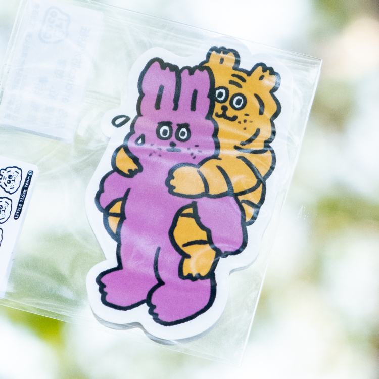 ericoco 小虎day｜防水貼紙｜兔兔背小虎