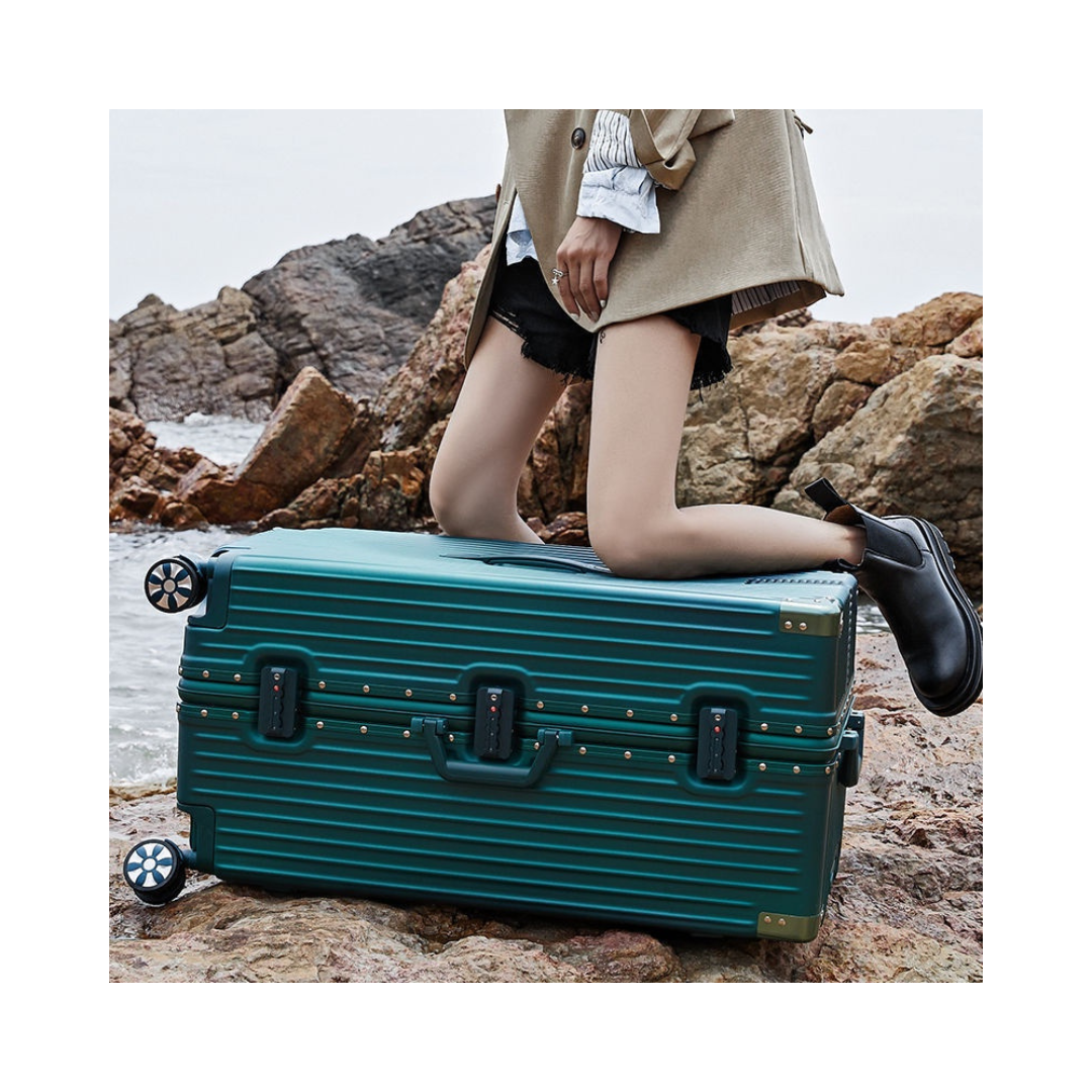 ▲32吋【運動風鋁框】行李箱 加寬加厚設計❄️