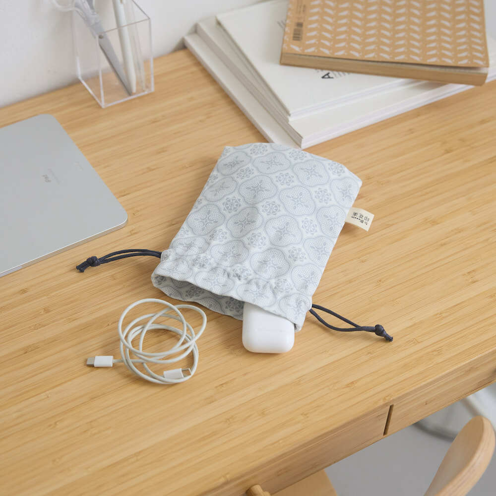 Small Purse-String Bag/Begonia Glass Pattern/Tranquil Grey