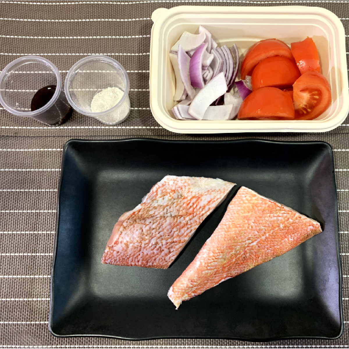 餸菜包：鮮茄洋蔥燴紅魚柳