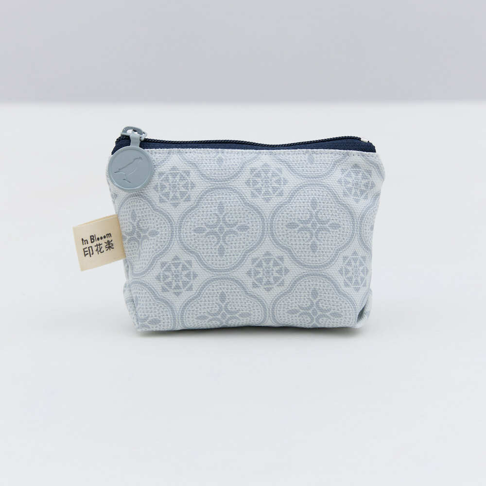 Zipper Mini Purse/Begonia Glass Pattern/Tranquil Grey