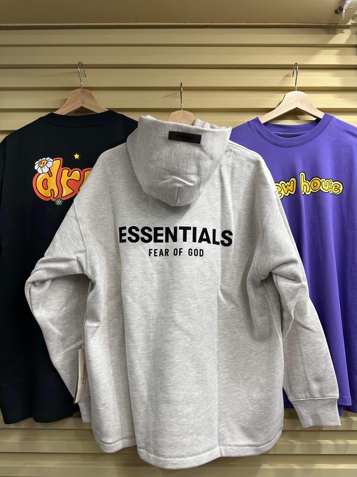 Fear of God Essentials Relaxed Hoodie Oatmeal 下襬無鬆緊款 帽踢