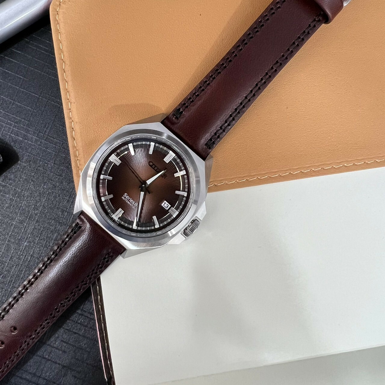 【CITIZEN】series 8系列 NB6011-11W 40mm Modern Watch