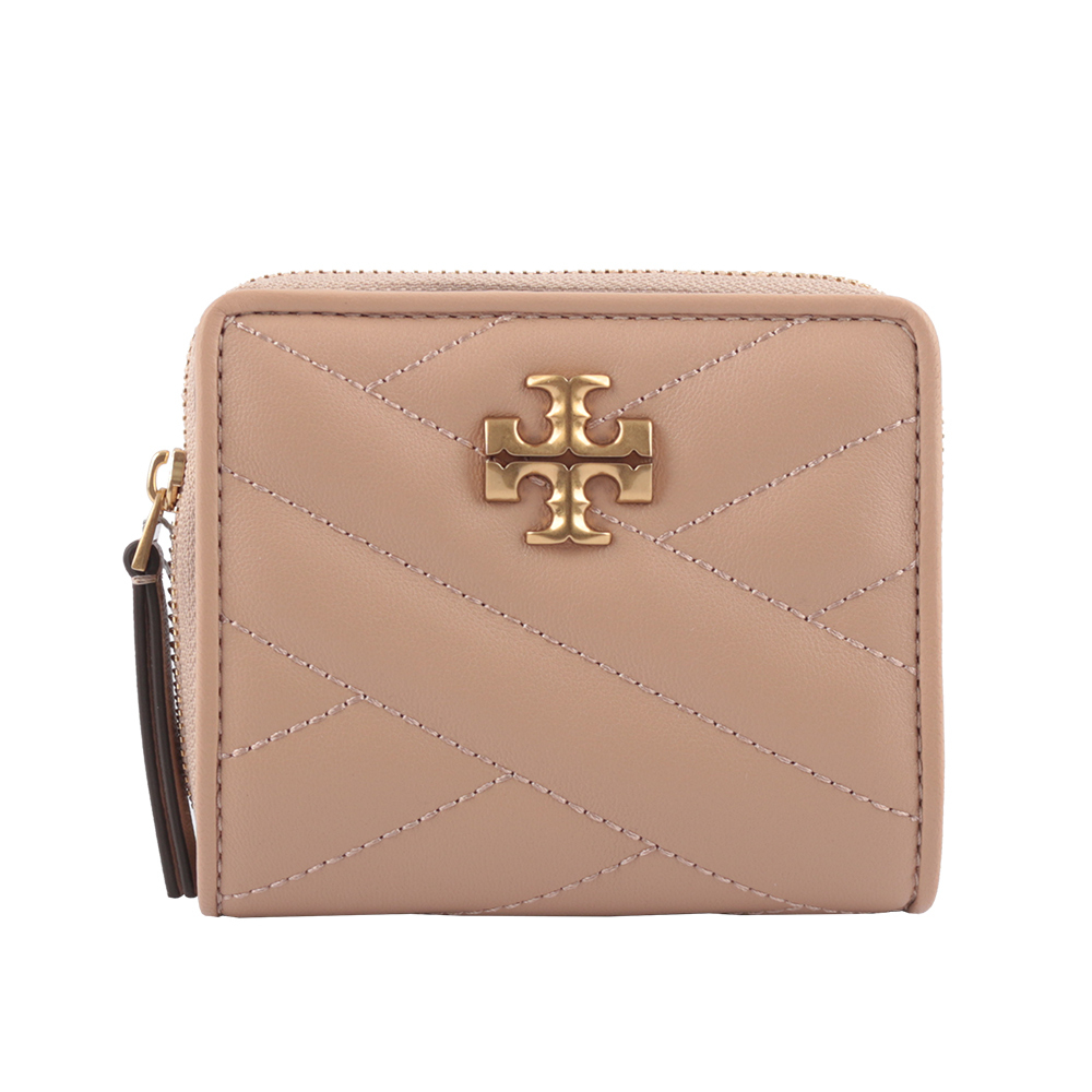 【TORY BURCH】Kira 絎縫皮革暗釦拉鍊零錢袋短夾(淺沙色)