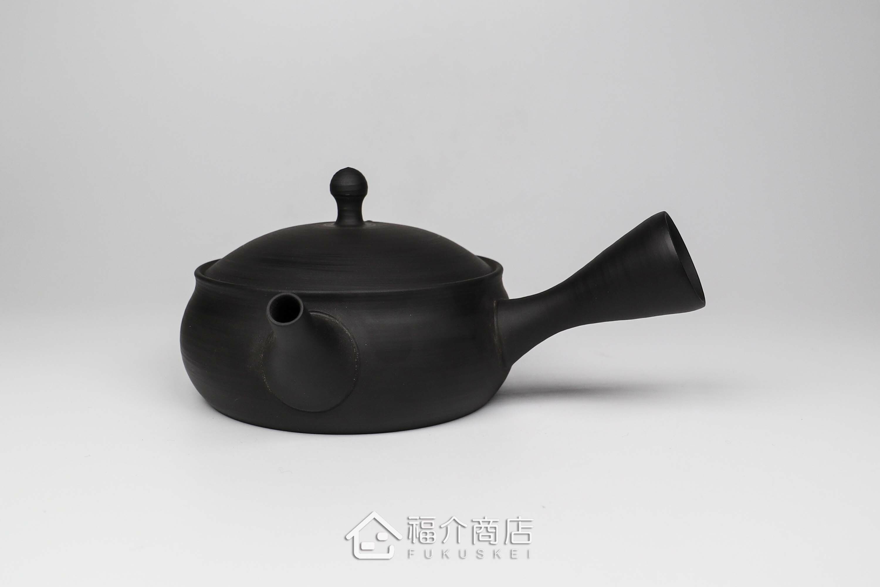 泡茶用的120ml黑色淺型陶壺