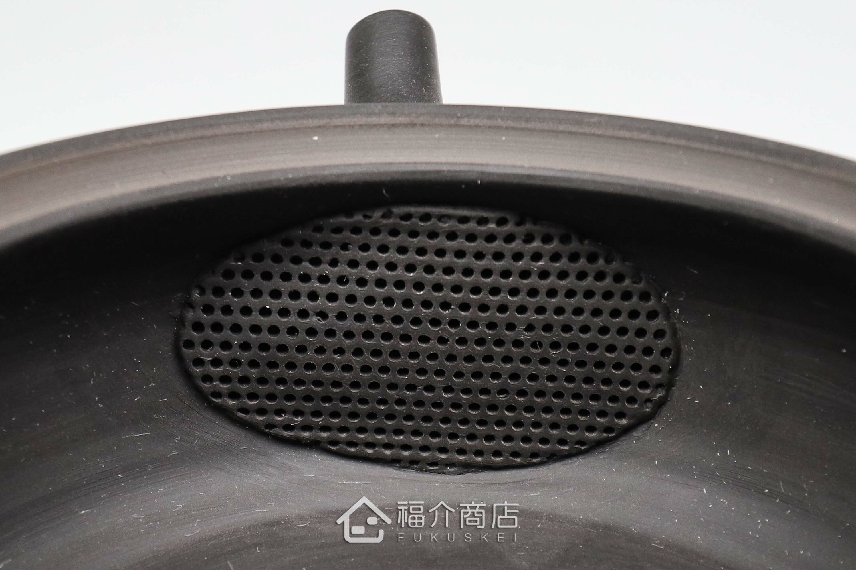 泡茶用的120ml黑色淺型陶壺