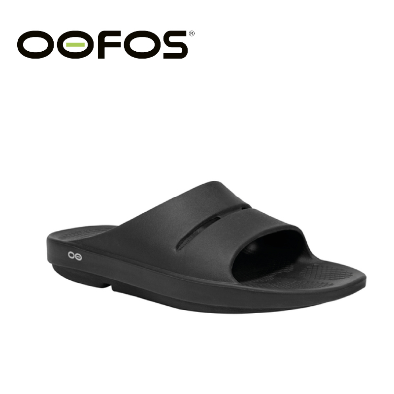 OOFOS 美國 M1100 Ooahh 肌力恢復紓壓鞋 男款 (黑、灰) 舒緩壓力/高排水性/抗菌 30OM1100