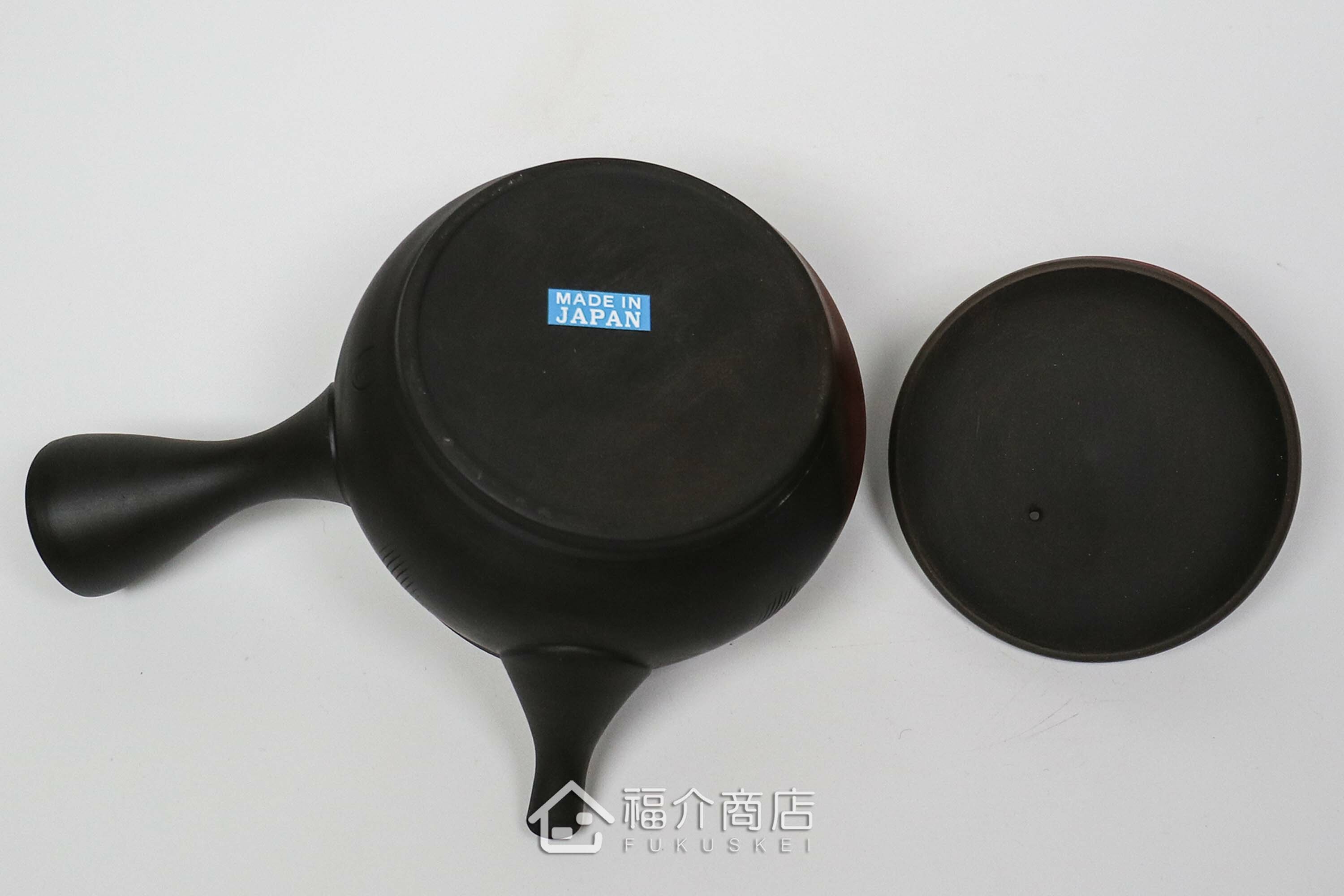 日本傳統工藝士玉光所製作的陶瓷泡茶壺