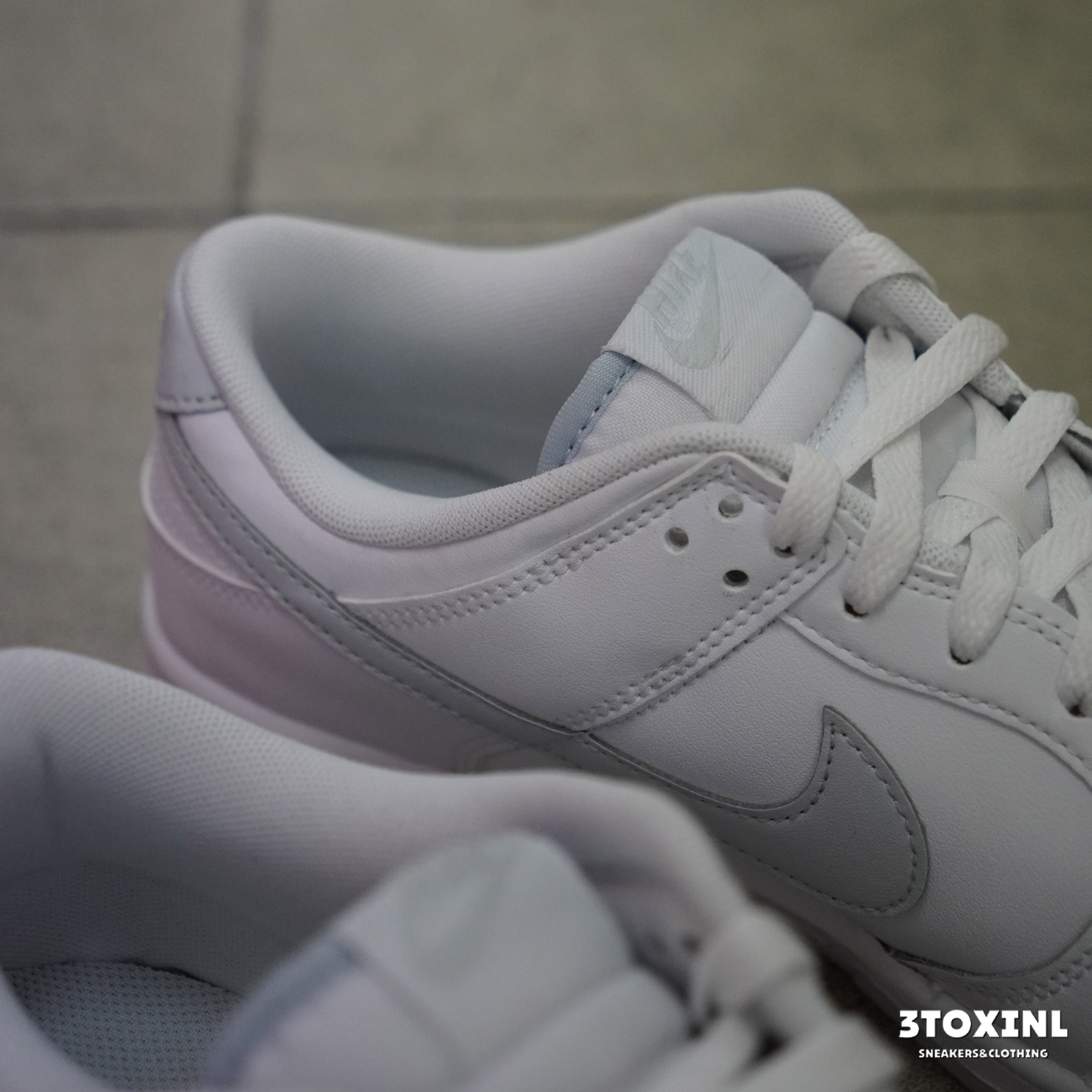 (現貨) Nike Dunk Low - White Pure Platinum