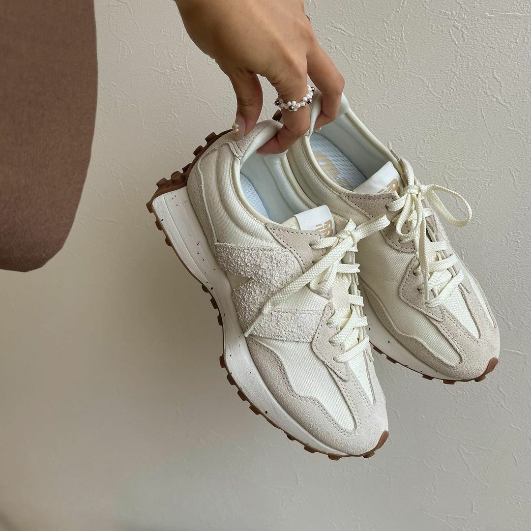 NEW BALANCE 327 NB 麂皮 潑墨 焦糖底 淡奶茶 米白 WS327SO / 現貨