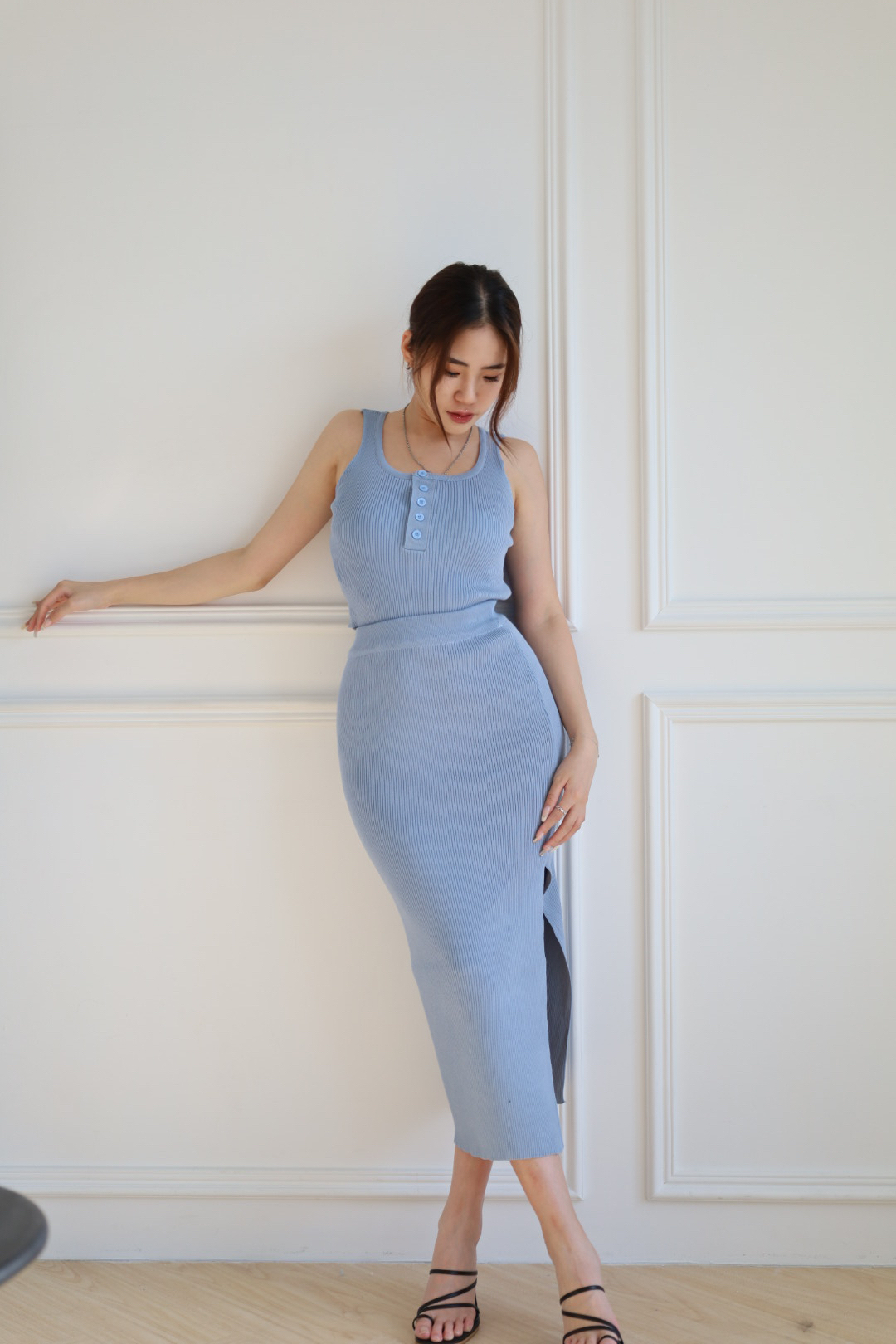 圓領排釦針織開衩套裝