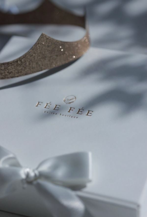 日本 緞帶皇冠 - 金色