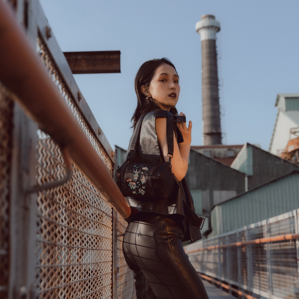 戶外掀蓋收納包