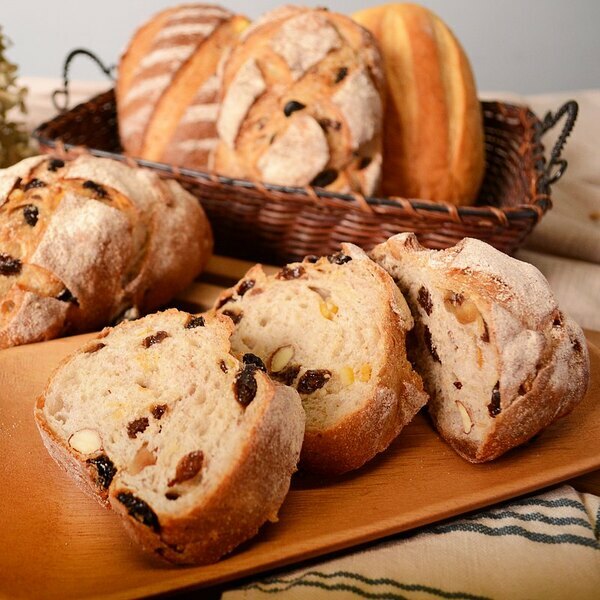 健康歐式麵包5入組【乳酪麵包/地瓜麵包/裸麥麵包】