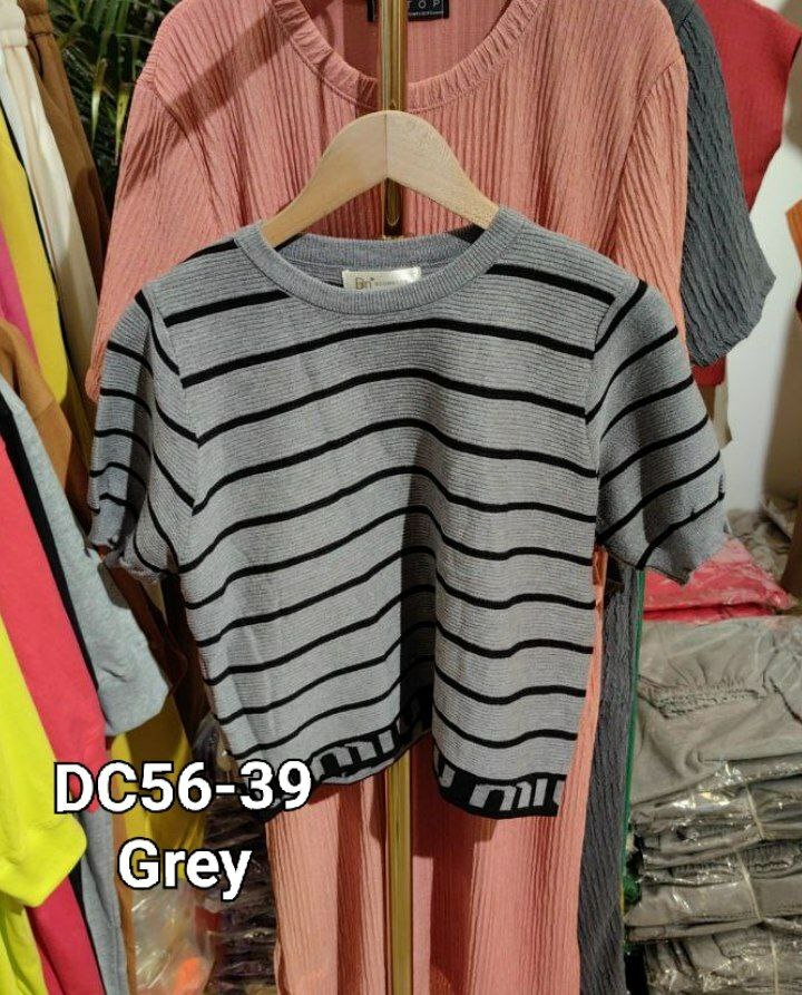 DC56 线条短袖上衣（GREY)