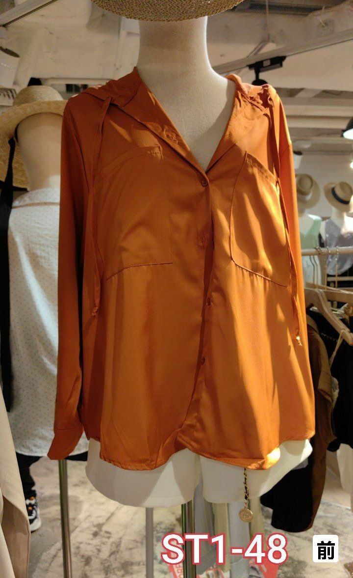 ST1 长袖带帽上衣 BROWN