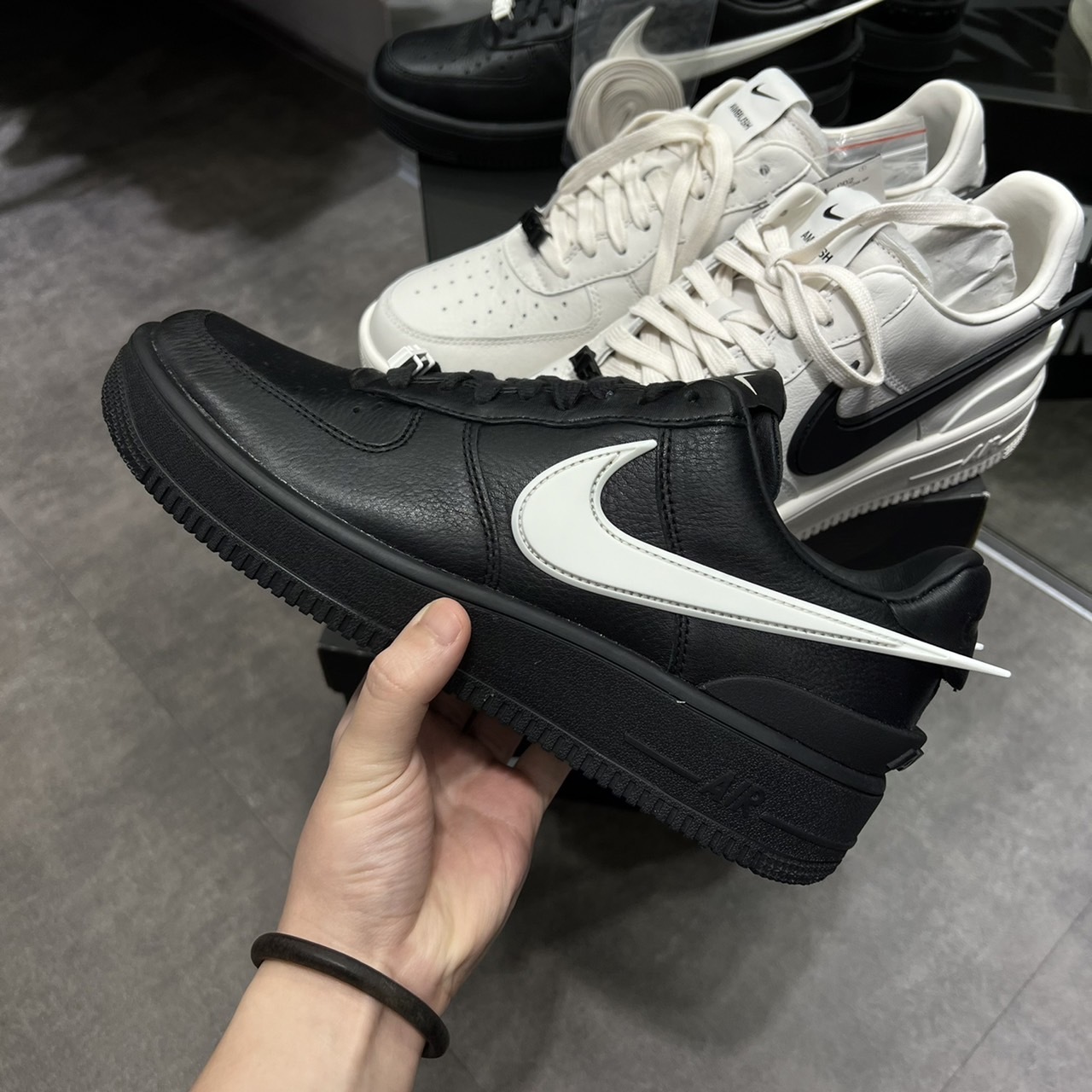 AMBUSH x NIKE AIR FORCE 1 LOW 聯名款 大勾 黑色 DV3464-001