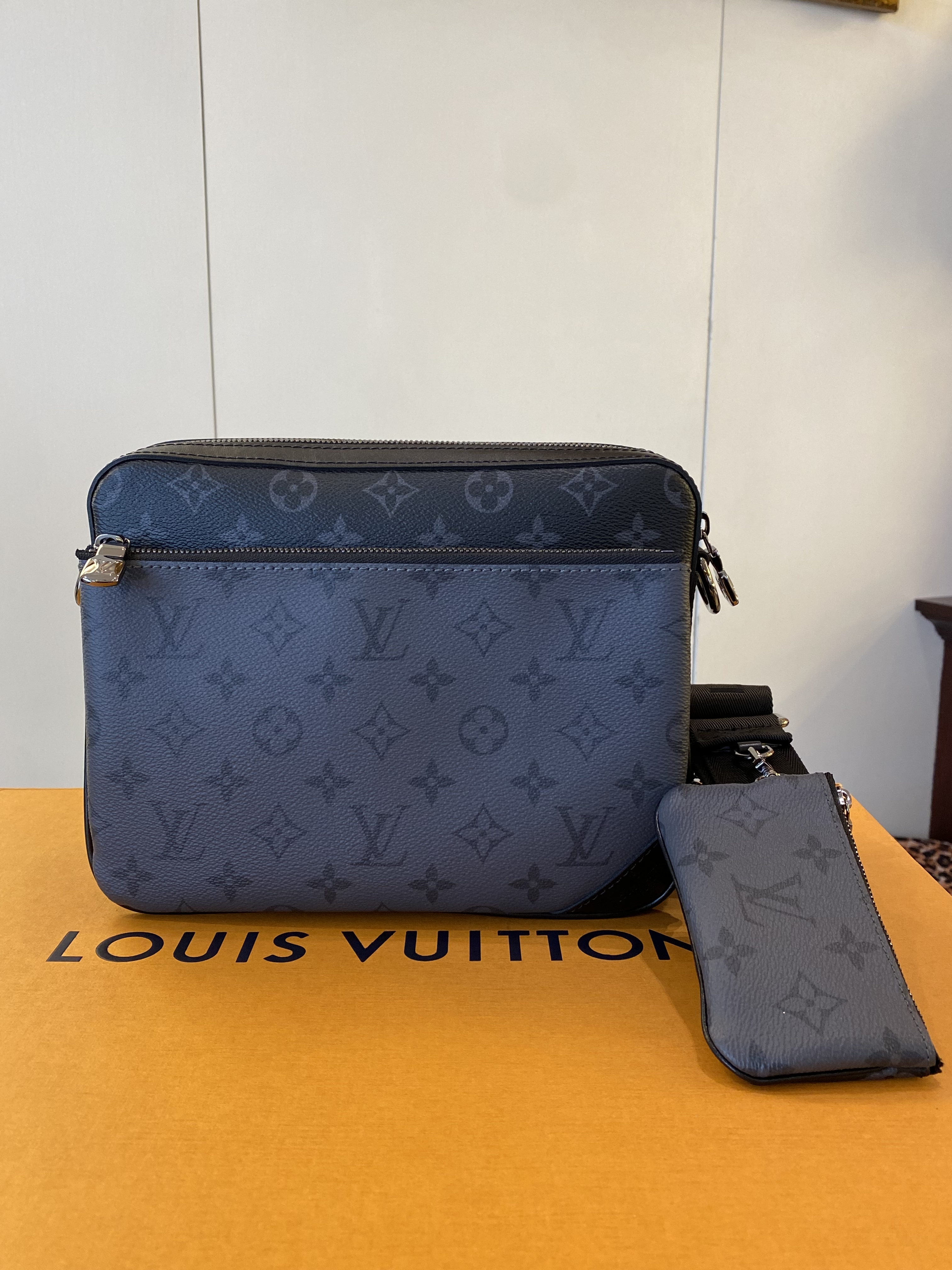 M69443 louis vuitton hot sale