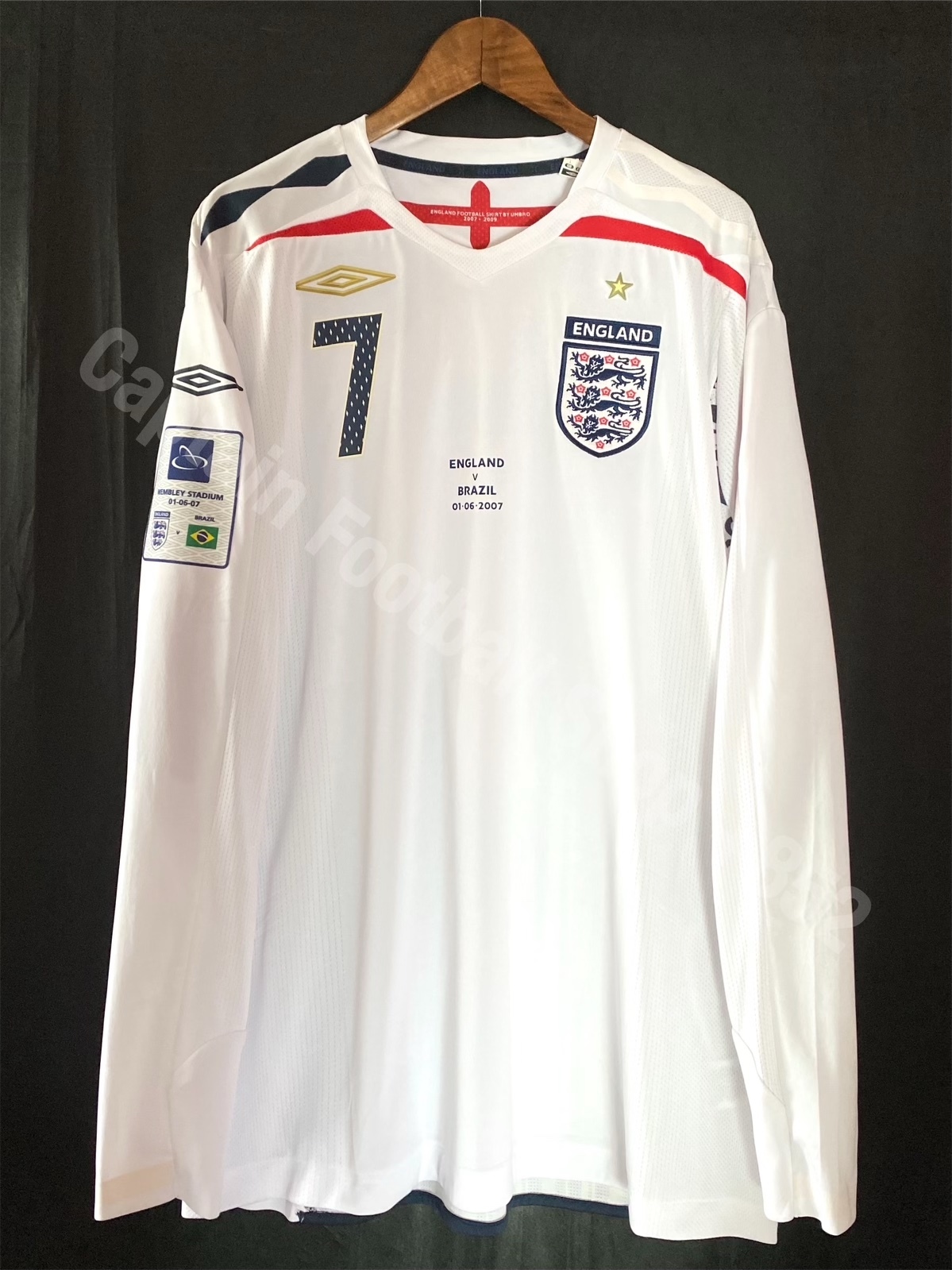 (BNWT) England 2006-2007 Wembley Stadium Umbro L/S Home Shirt #7 BECKHAM