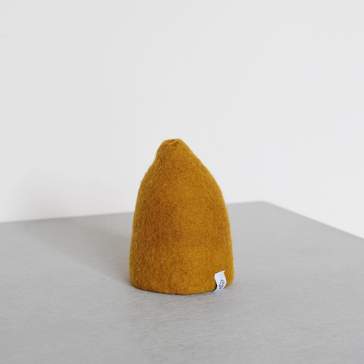 樂洋＋ collection / 手工居家花瓶 / 薑黃色 / 蘑菇瓶S號挑高版