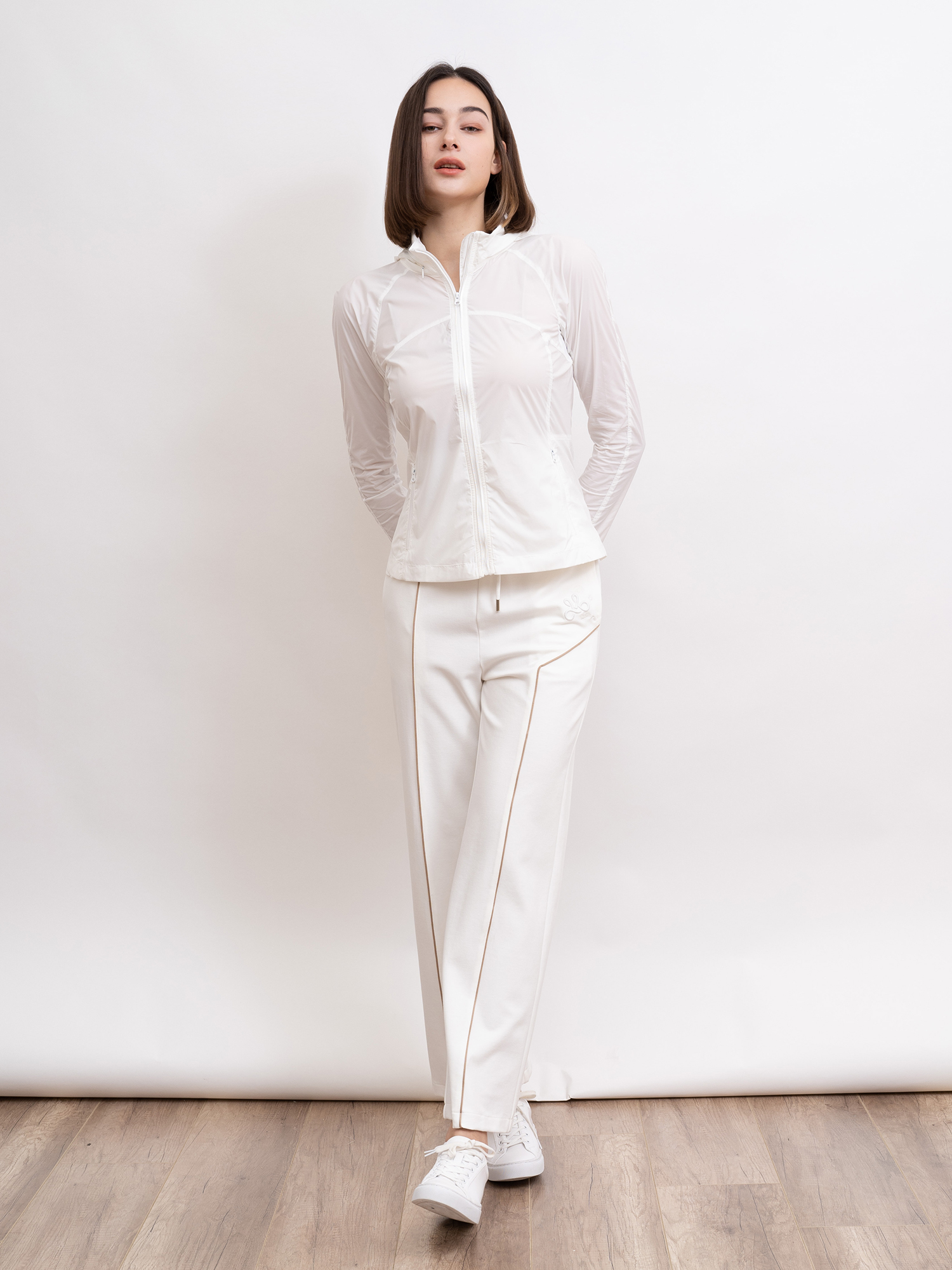 mi-tu 修身連帽長袖風衣