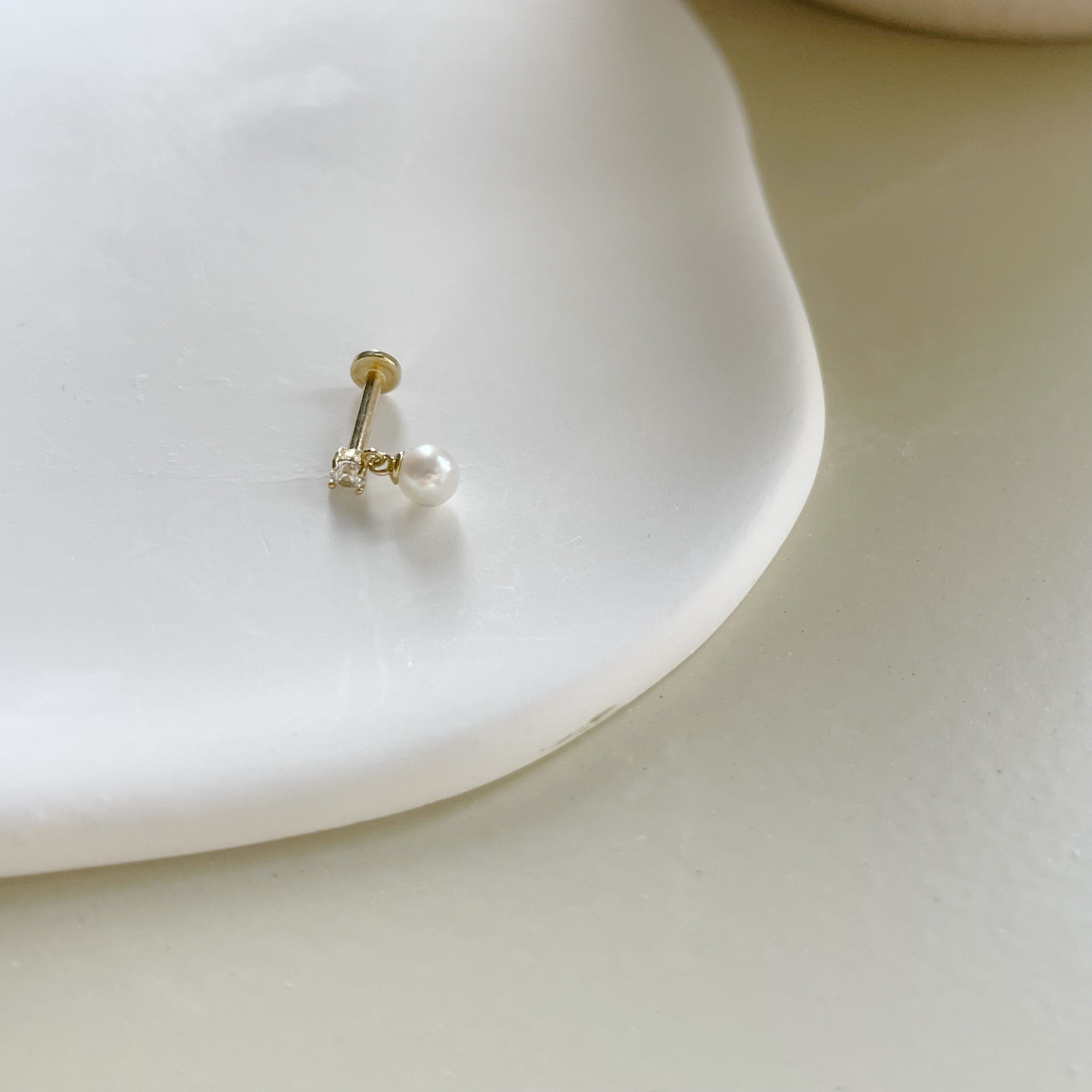 14K菱四爪鋯石珍珠stud耳環