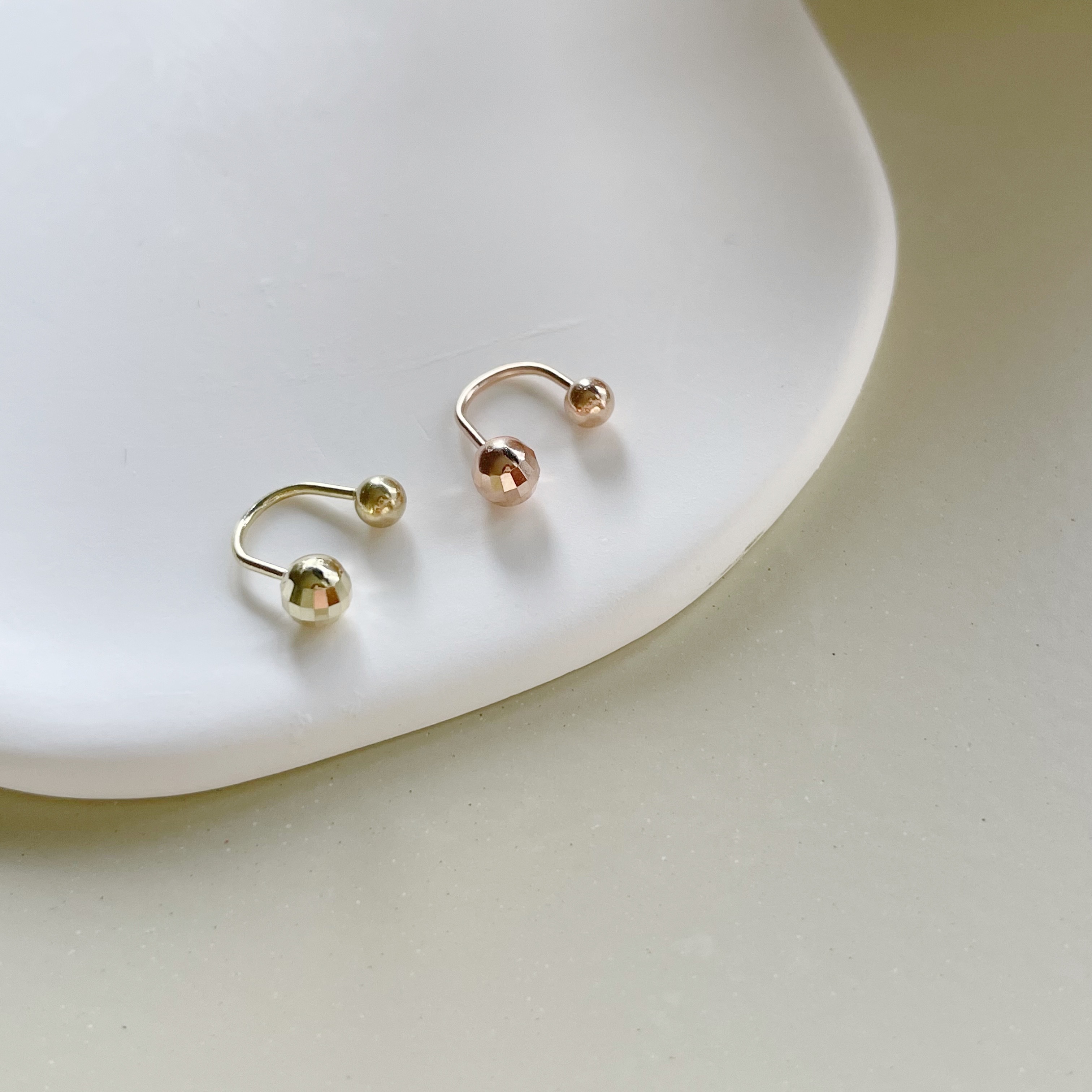 14K disco ball U字轉珠耳環