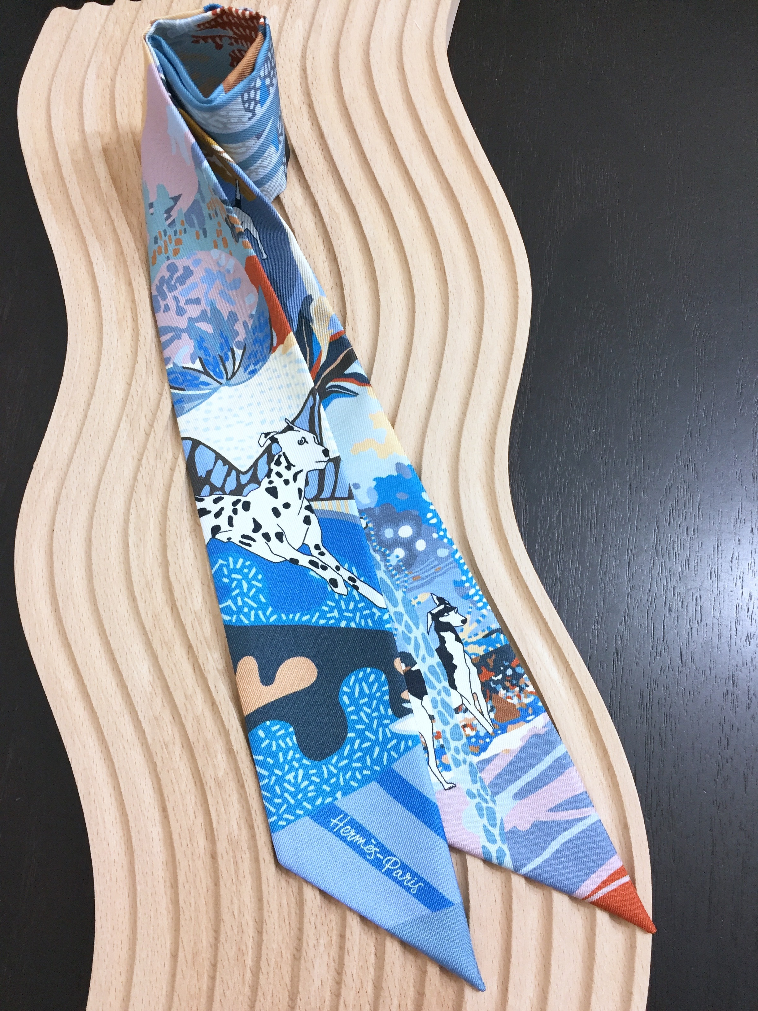 Hermes Twilly 絲巾