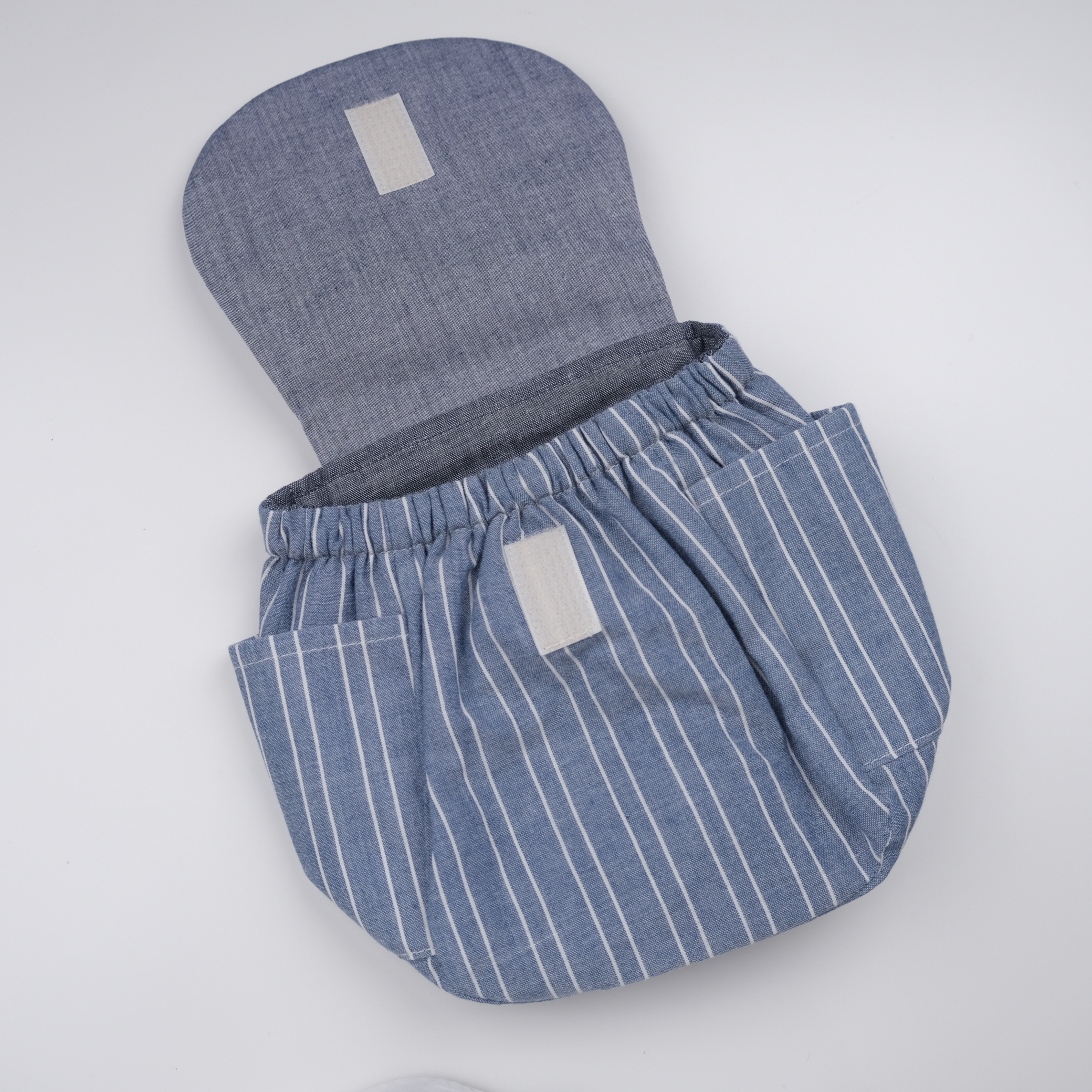 CONNECT M 線條後背包