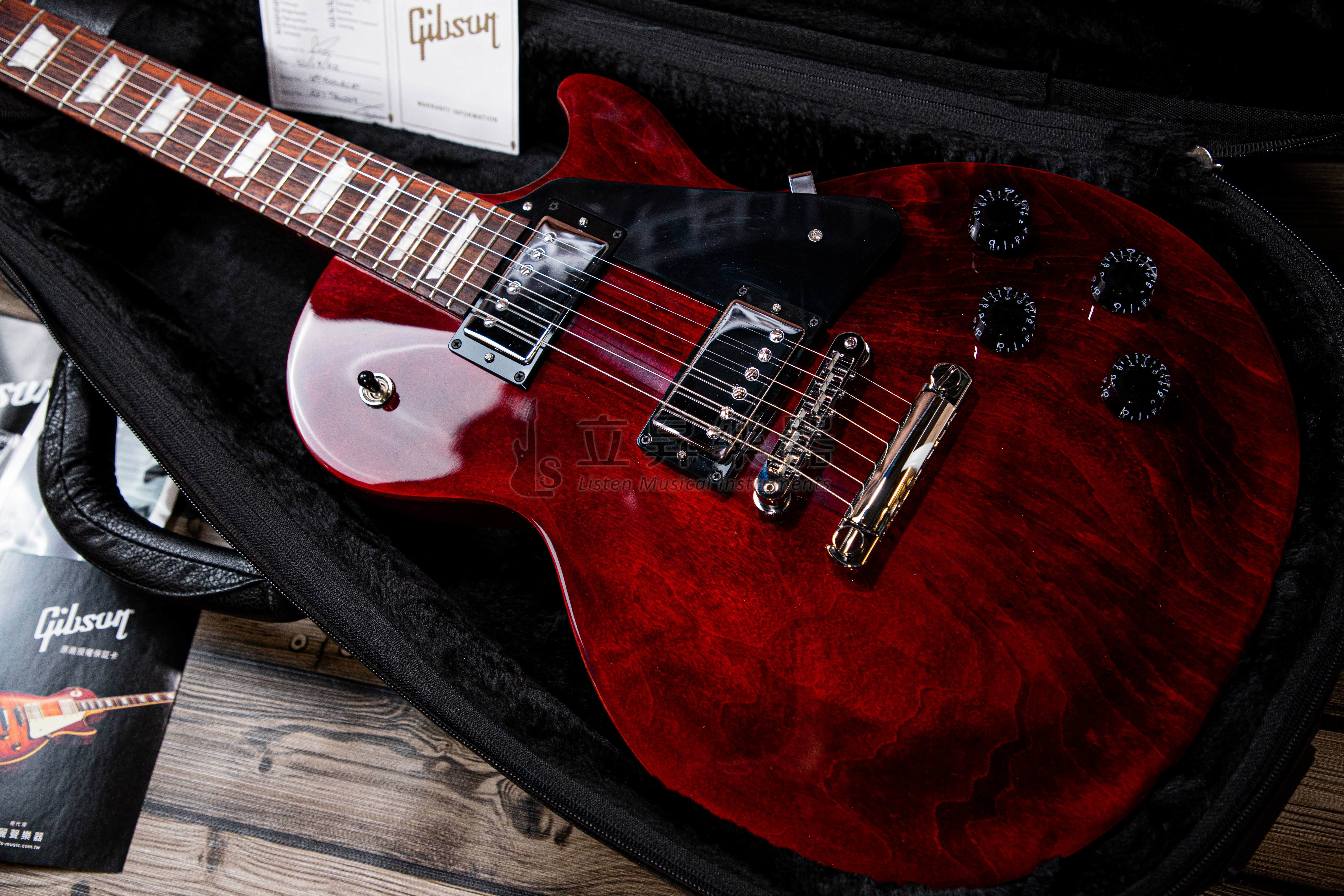 Gibson Gibson Les Paul Studio 電吉他 附原廠Soft Case 皮革軟袋、琴布、背帶 第 3 張圖片｜三峽吉他 / Bass