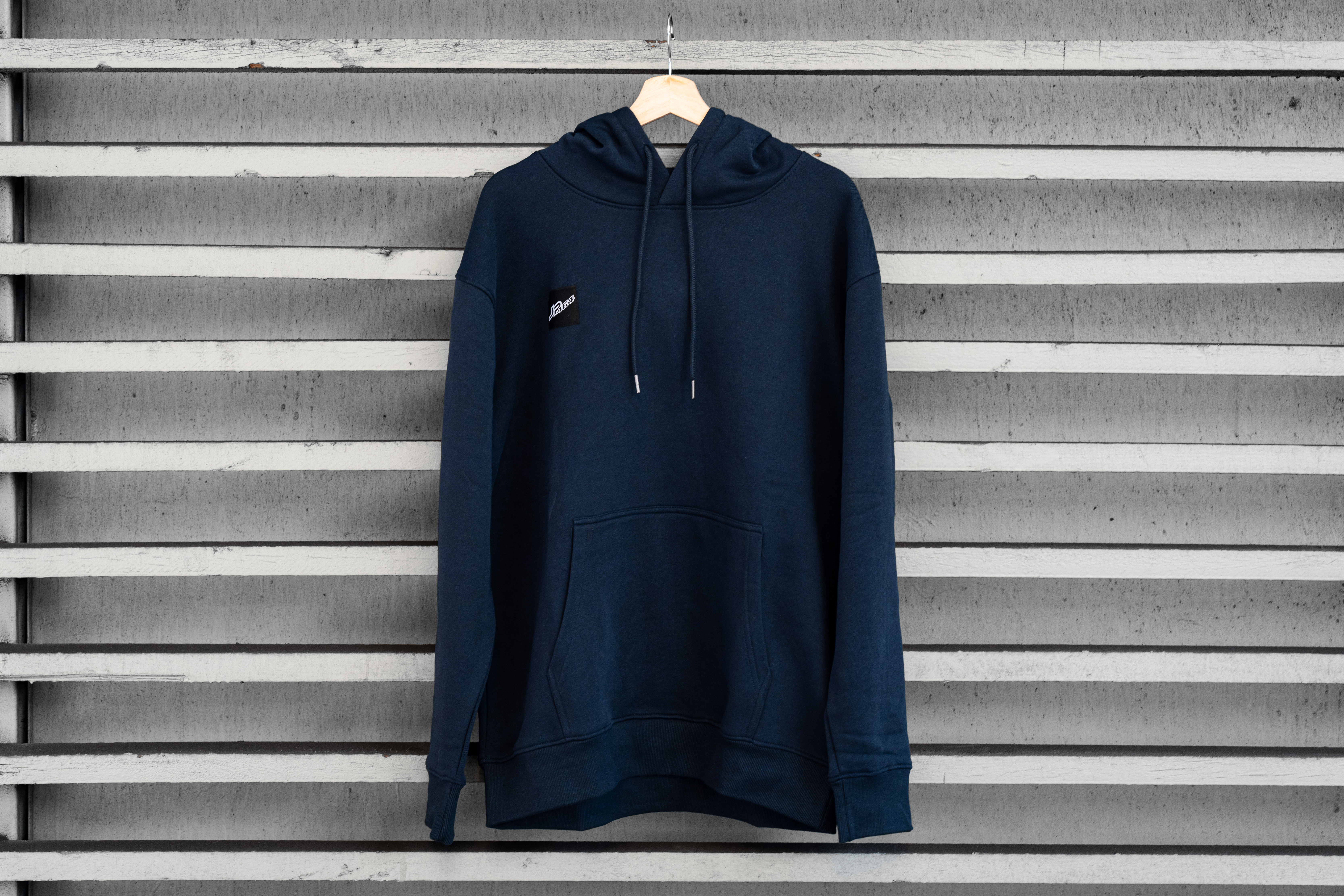 【JP464】Classic Logo Hoodie