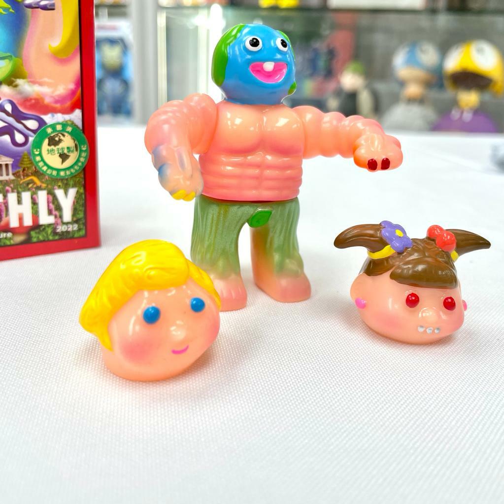 Original Earthly 原祖 大地の子 - The World’s Smallest EARTHLY (世界一番小さい大地の子) (LeeeeeeToy)