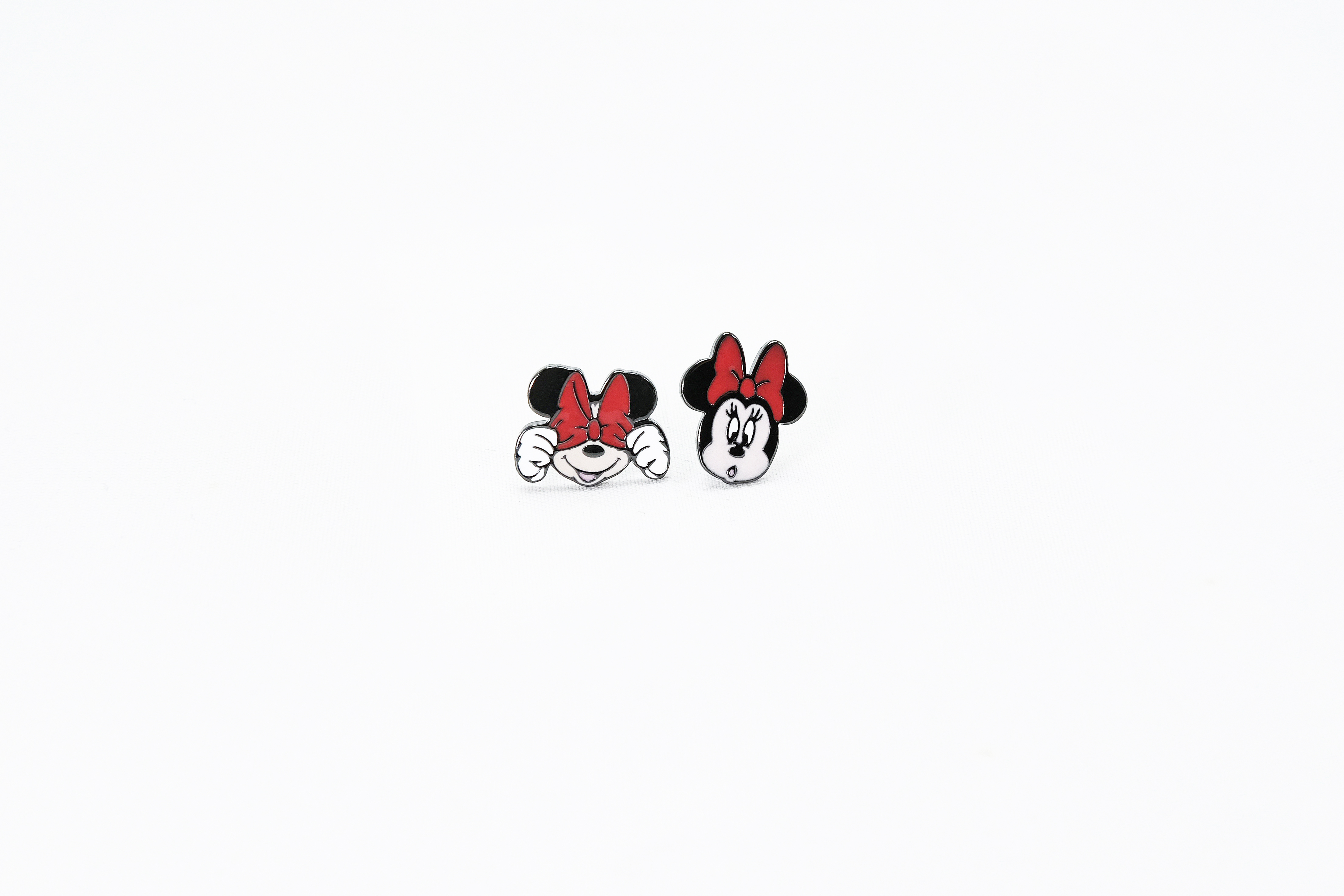 Minnie Stud Earrings 01