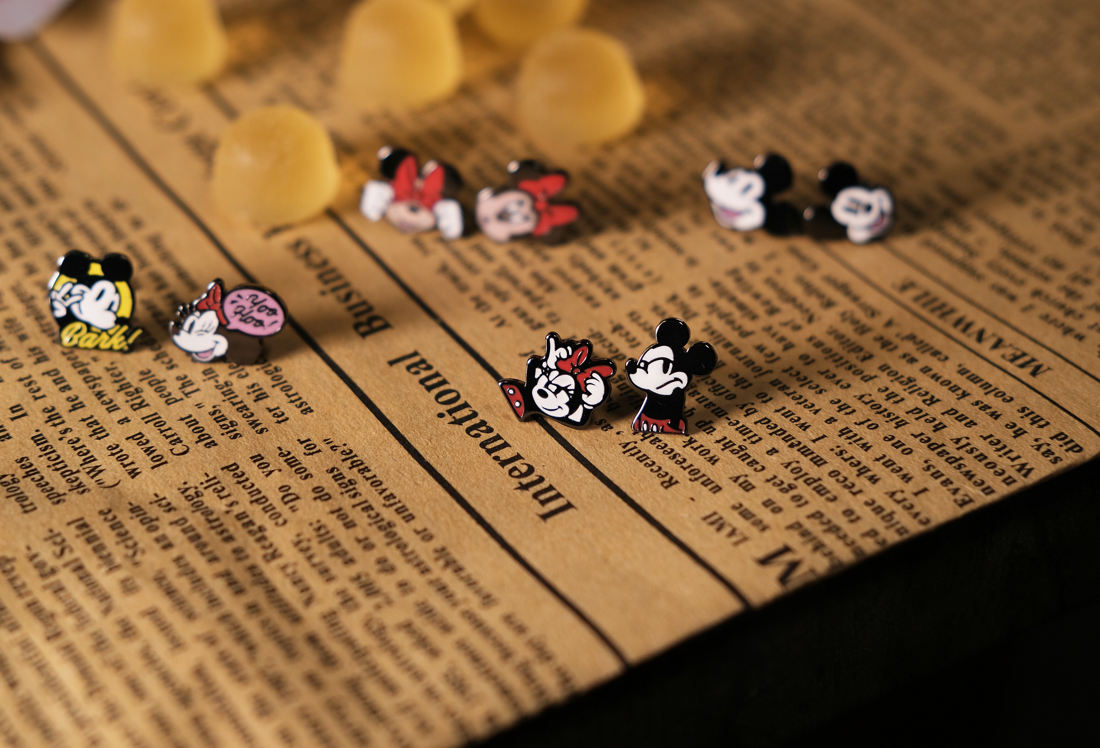 Minnie Stud Earrings 01