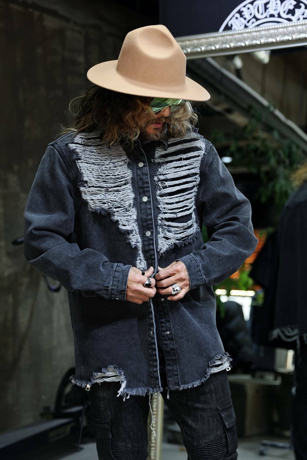 Rip Damage 牛仔襯衫夾克