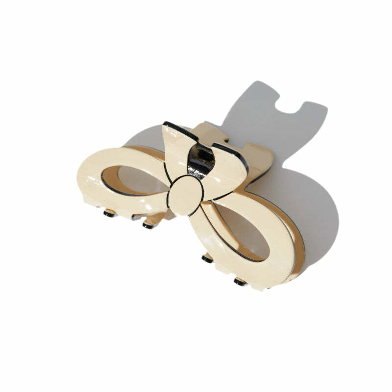 美國 Snack Break // Ribbon Claw in Cream