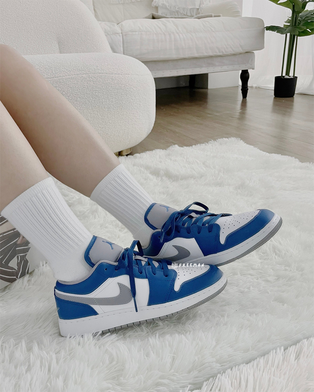 Air Jordan 1 Low 