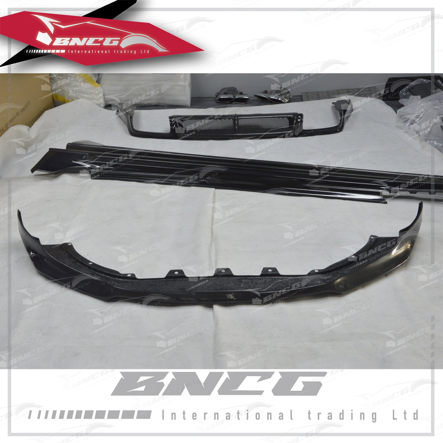 瑪莎拉蒂 Maserati Quattroporte 改裝 卡夢 碳纖維 外觀件 前下巴 側裙 後下巴