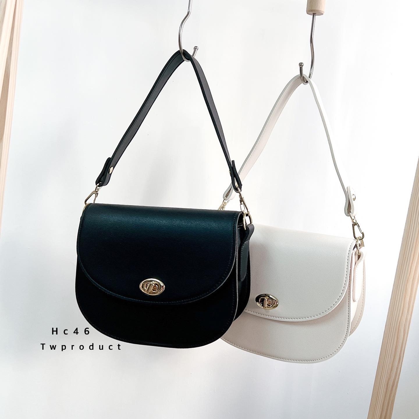 ✨||Hc46 ||半方轉鈕小袋子