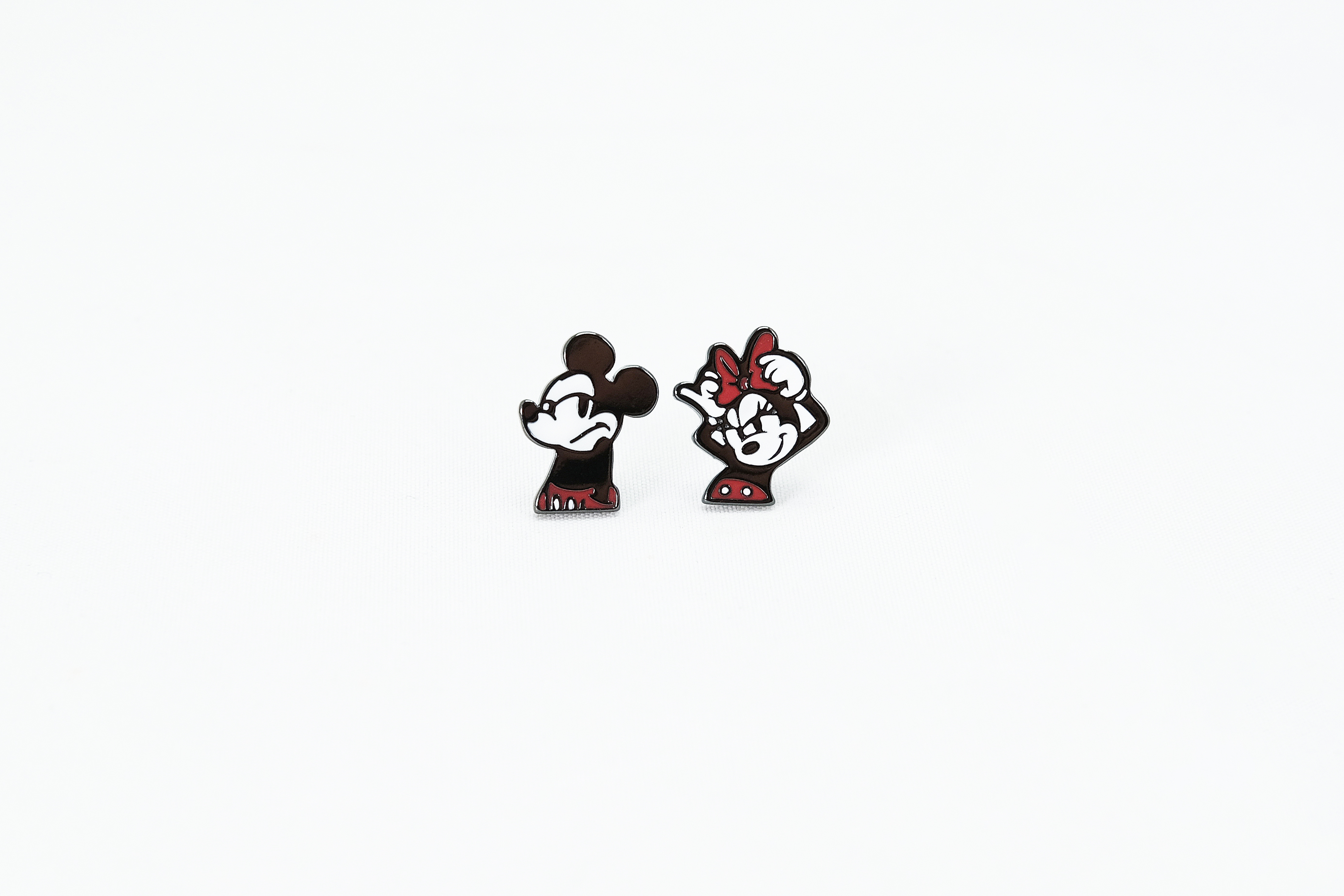 Mickey Minnie Stud Earrings 01