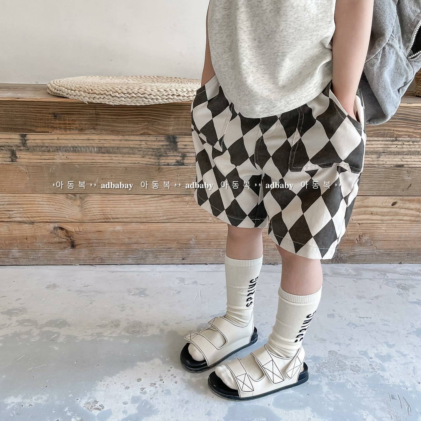 棋盤格六分短褲