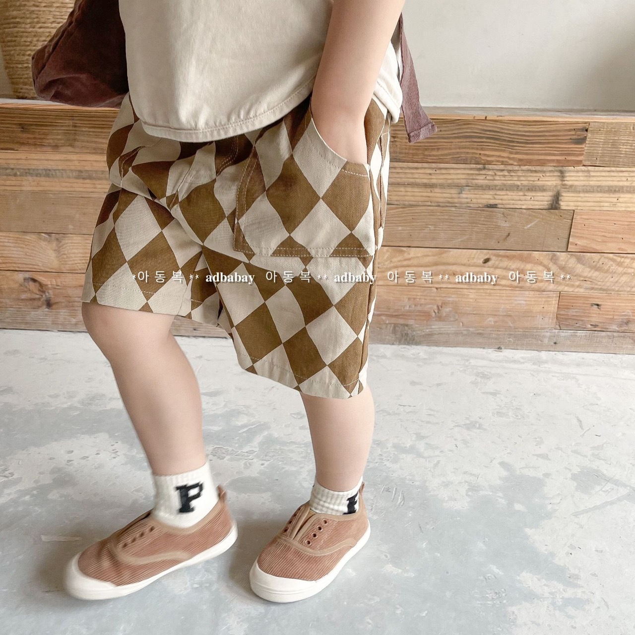 棋盤格六分短褲