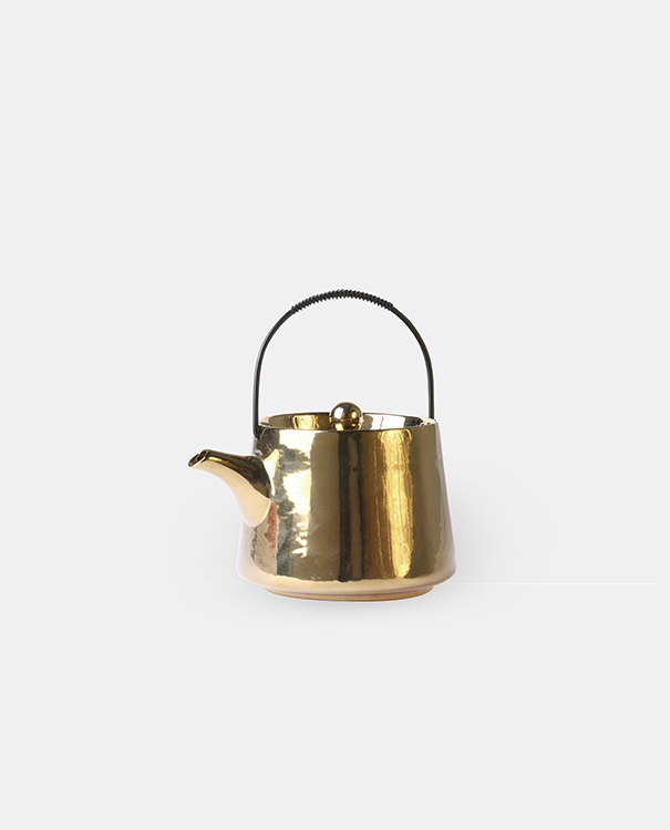 Bold & Basic Ceramics: Tea Pot Gold 茶壺