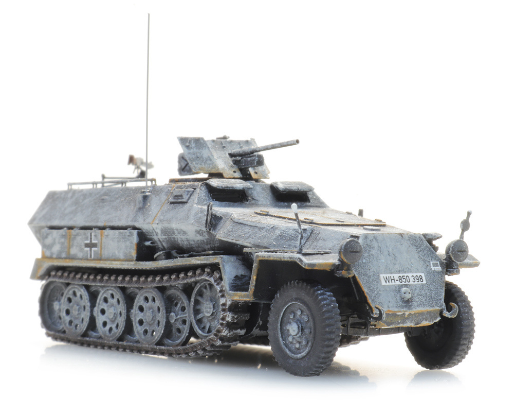 Artitec 6870527 HO規 Sd.Kfz. 251/10 Ausf. 半履帶車.冬裝