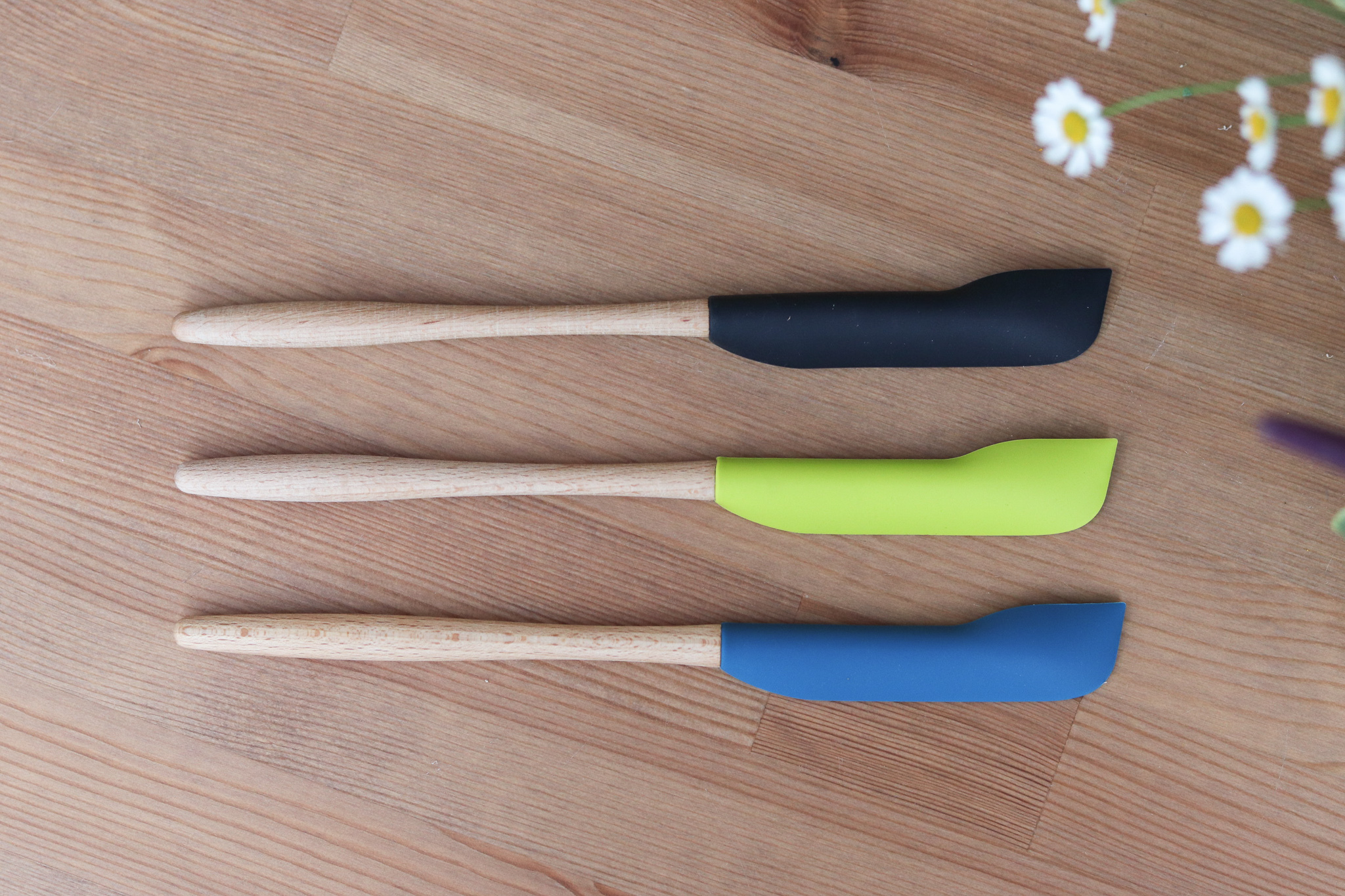 日本 SUNCRAFT 矽膠刮刀