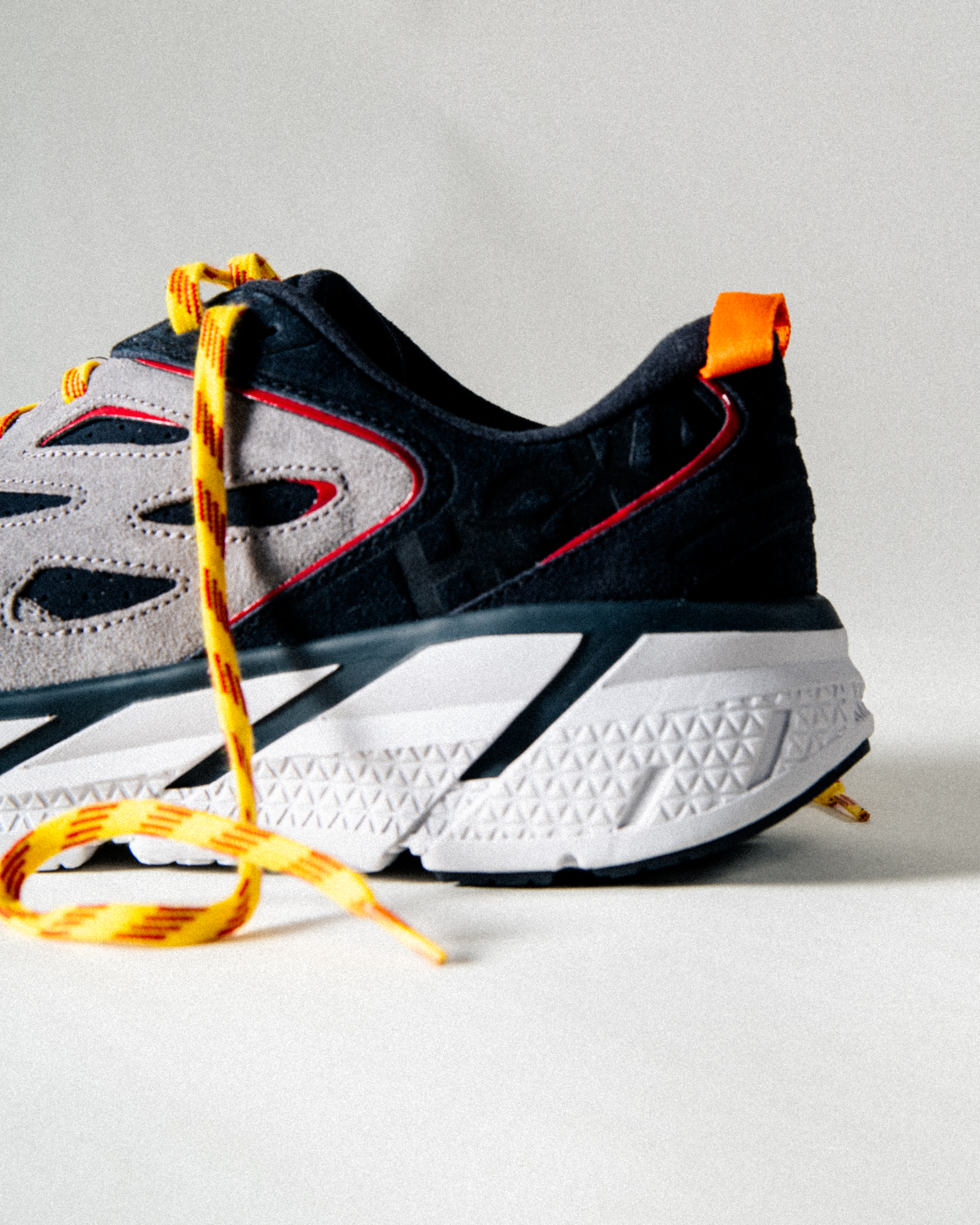 [現貨] HOKA Clifton L Suede Black Rock